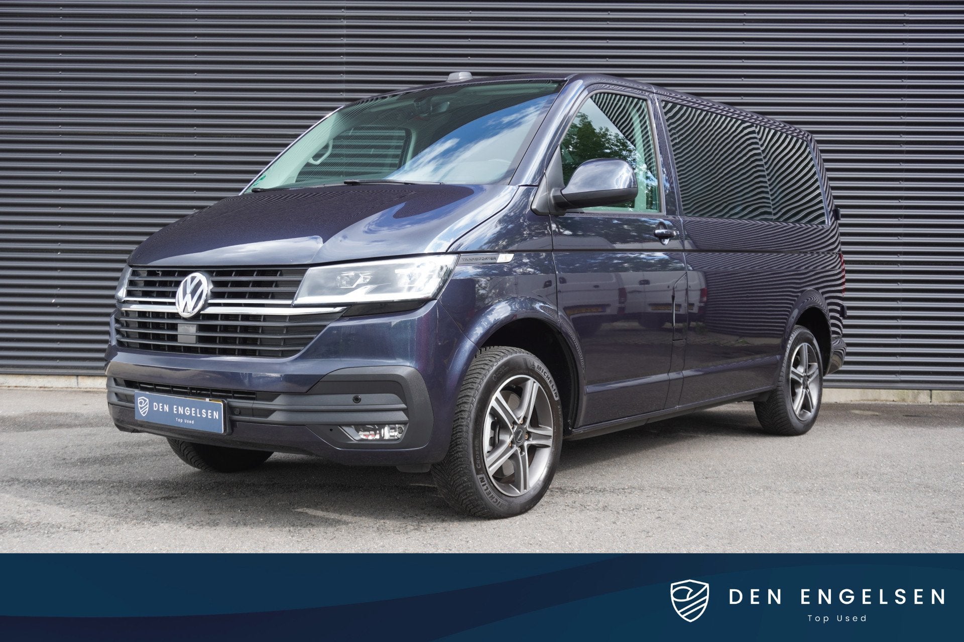 Volkswagen Transporter 199pk Automat L1H1 LED Navigatie Came, Auto's, Parkeerassistent, Gebruikt, Euro 6, 4 cilinders