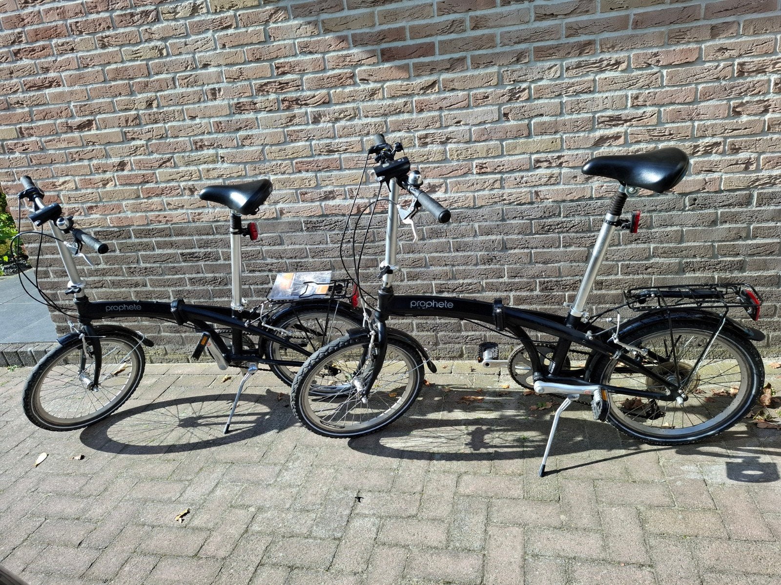 Mooie set lichtgewicht vouwfietsen 7versnelling opsturen kan