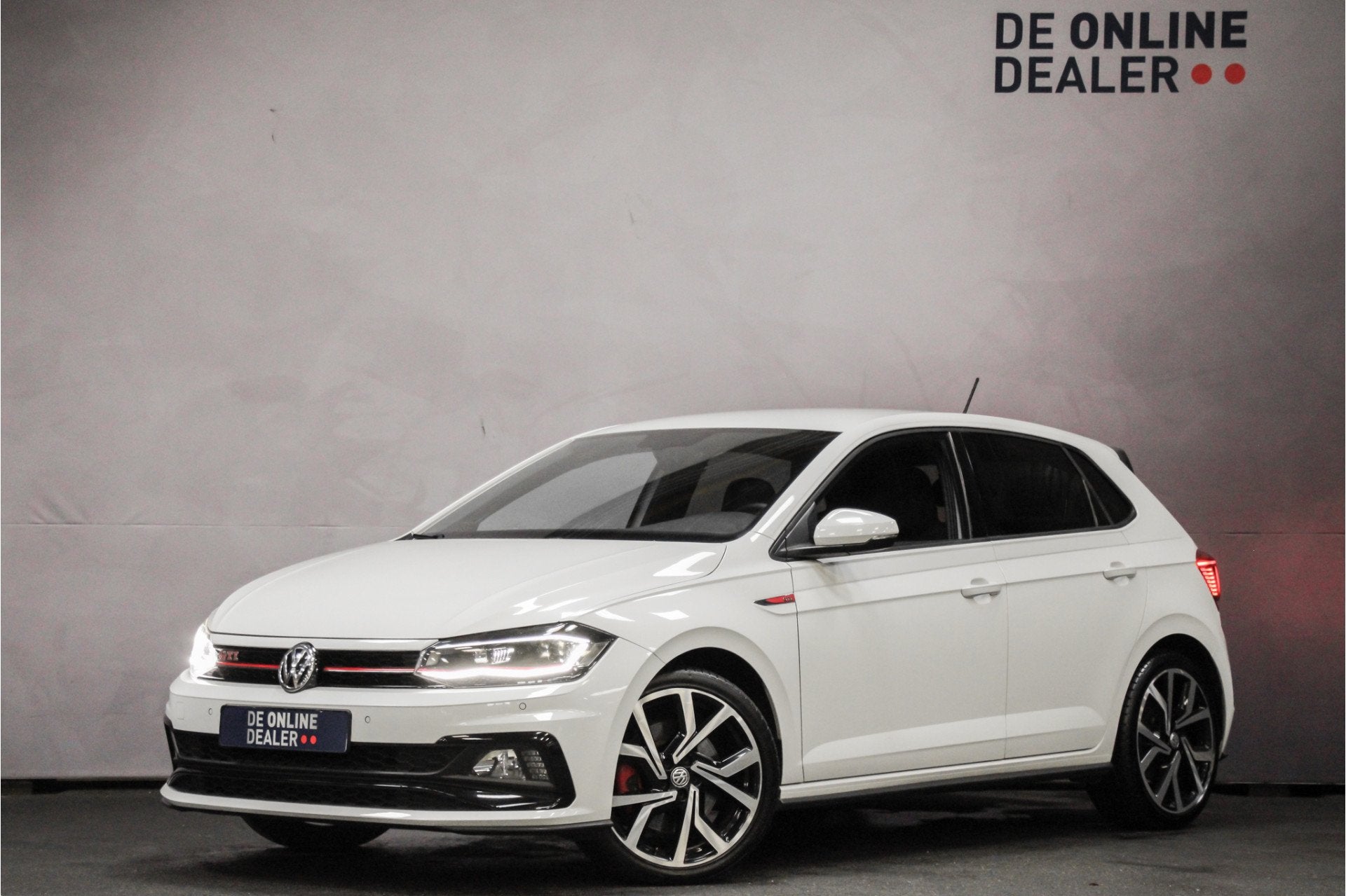 Volkswagen Polo 2.0 TSI GTI |LED|Virtual|Carplay|Camera|, Auto's, Gebruikt, Euro 6, 4 cilinders, 1984 cc