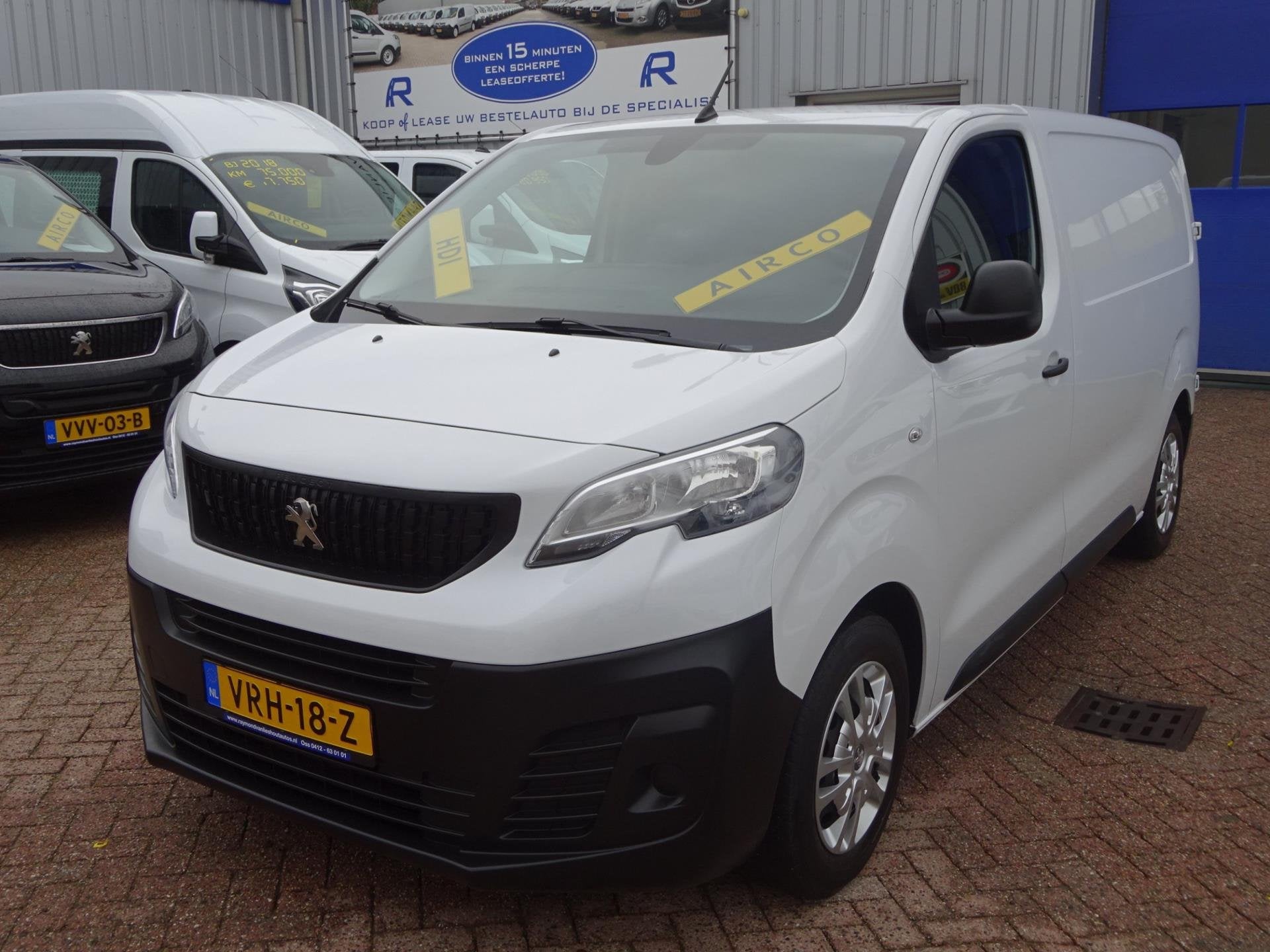 Peugeot Expert 2.0 BlueHDI 145 PK Premium AIRCO NAVI CRUISE, Voorwielaandrijving, Dealer onderhouden, Stof, Gebruikt