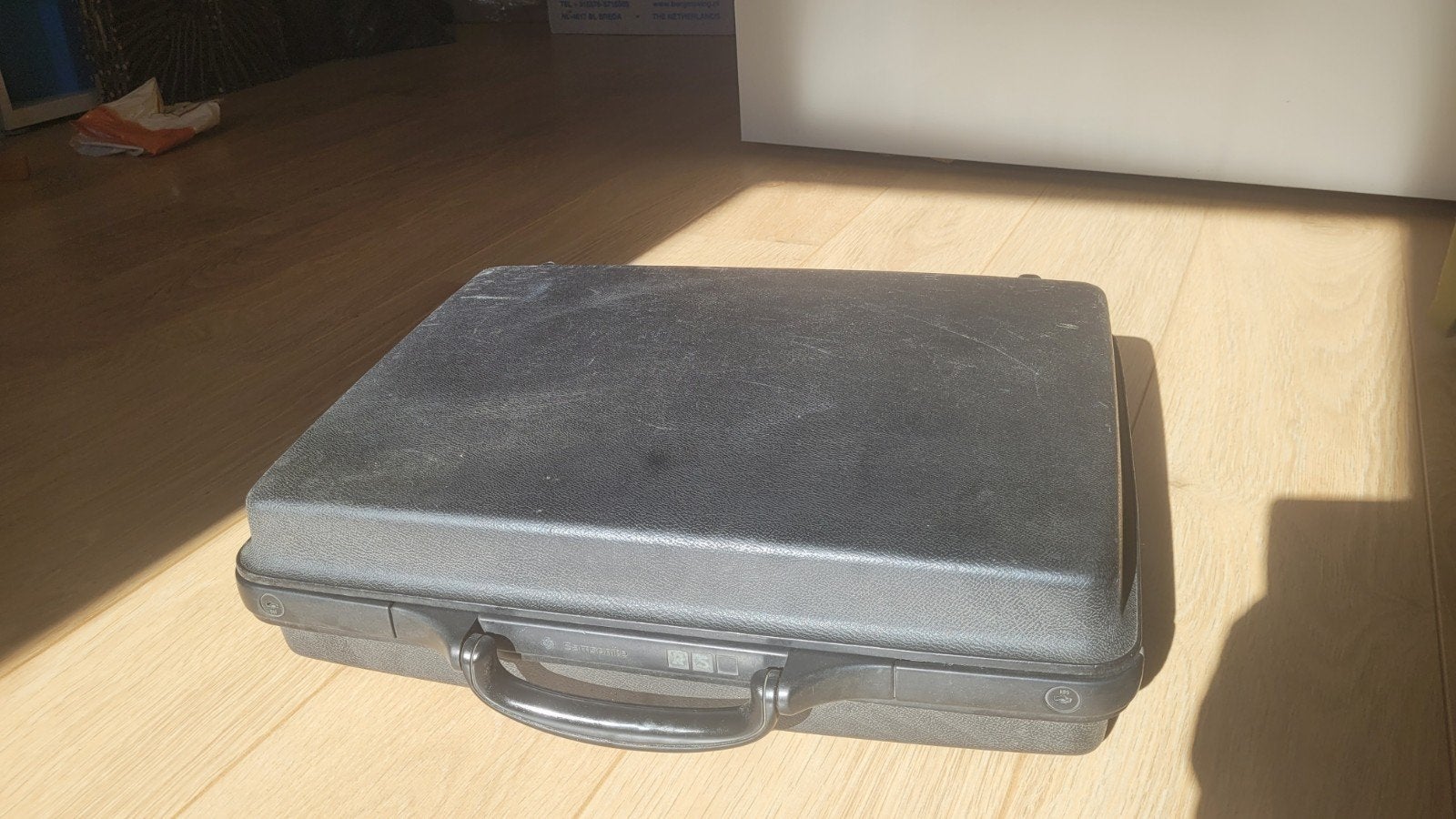 Zwarte Samsonite hard kunststof aktetas met slot, Ophalen, Gebruikt, 50 tot 60 cm, Hard kunststof