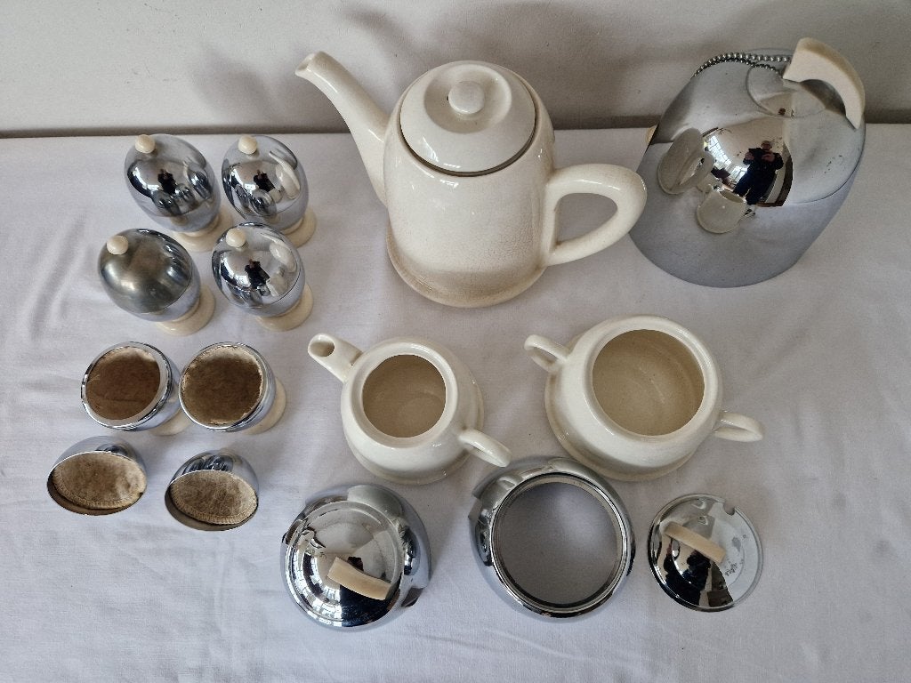 Celtic Beehive Theeset + 6 eierdopjes kosy craft, Antiek en Kunst, Ophalen of Verzenden