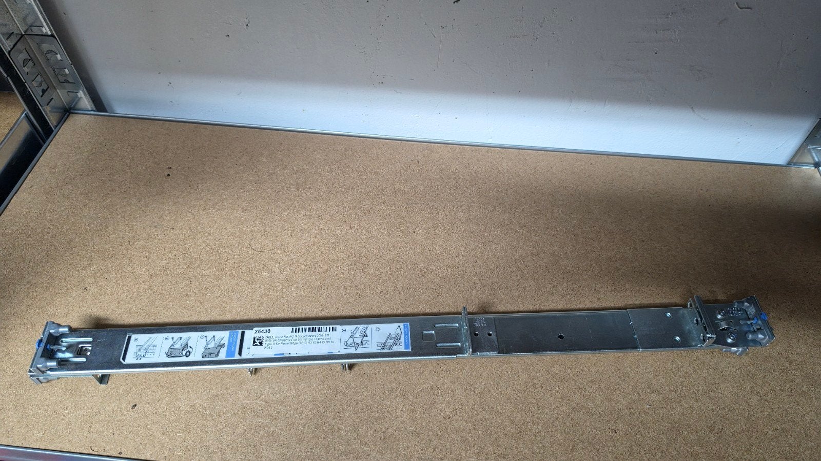 Dell Rack rails voor PowerEdge R210 R310 R410 en R510, Computers en Software, Servers, Ophalen of Verzenden