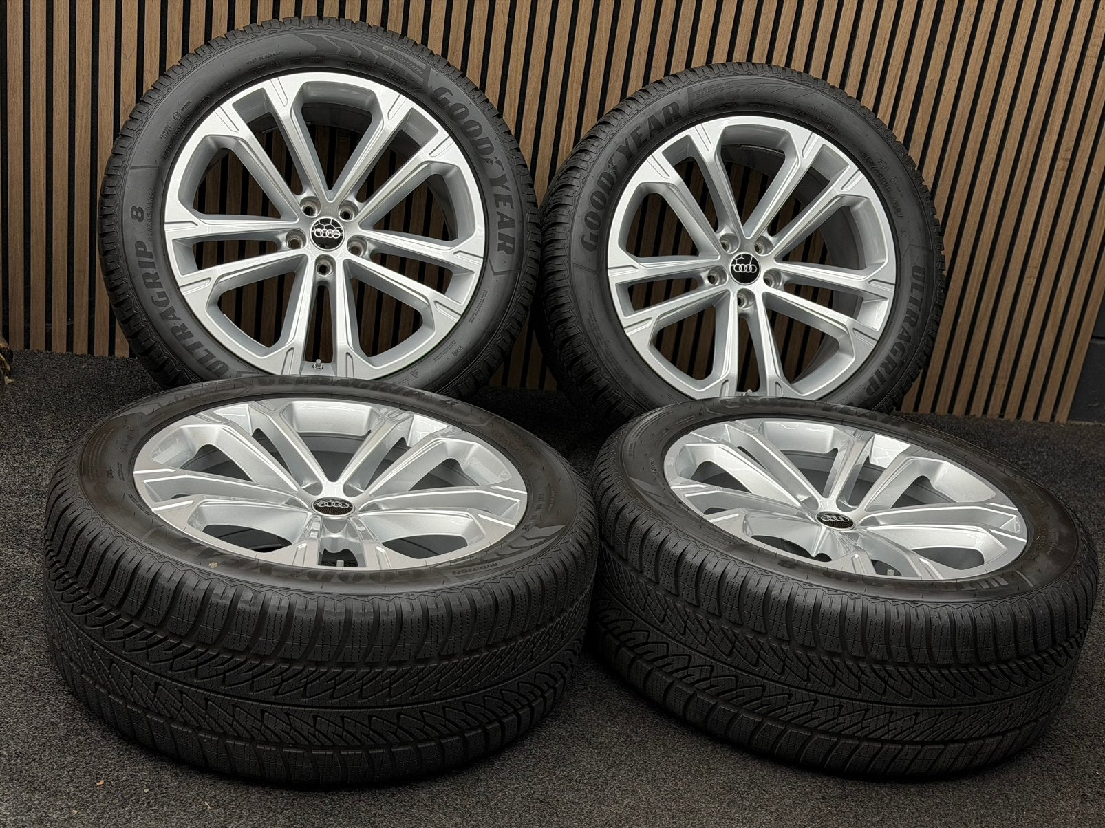 ZGAN! Originele 20 inch Audi Q7 SQ7 5x112 ET28 Goodyear ‘25, Ophalen, 285 mm, ., Banden en Velgen