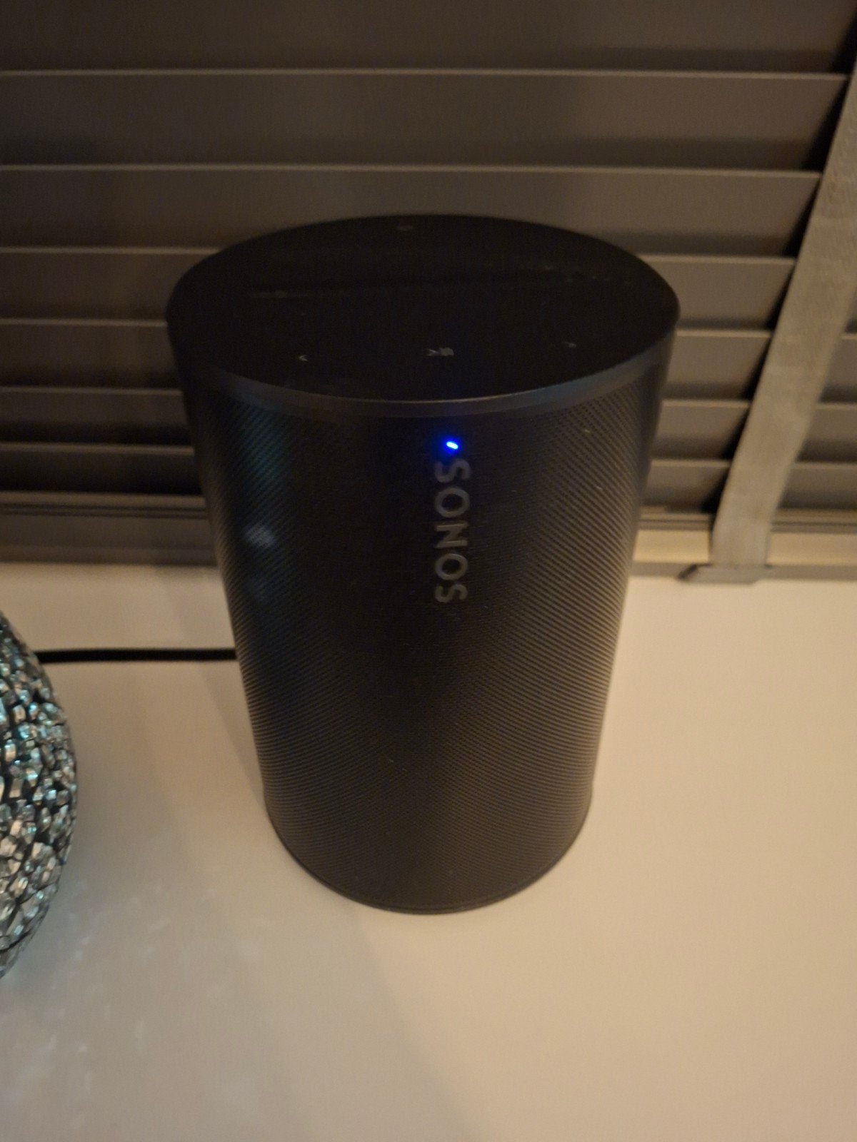 Sonos Era 100 - Zo goed als nieuw, Audio, Tv en Foto, Slimme speaker, WiFi, Ophalen of Verzenden, Zo goed als nieuw