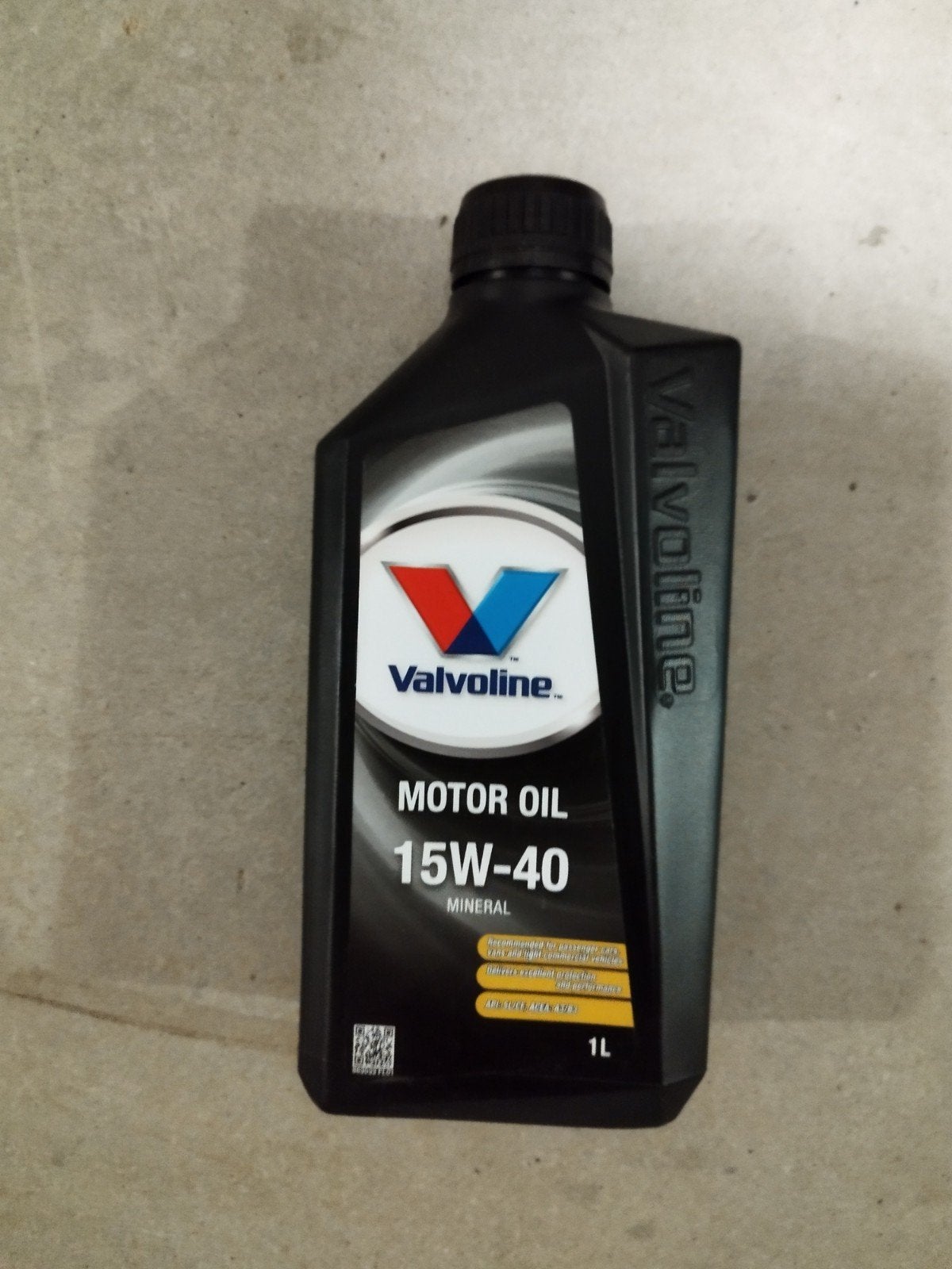 Valvoline Motorolie 15W-40 Mineraal 1L, Auto-onderdelen, Motor en Toebehoren, Ophalen, Nieuw, Universele onderdelen