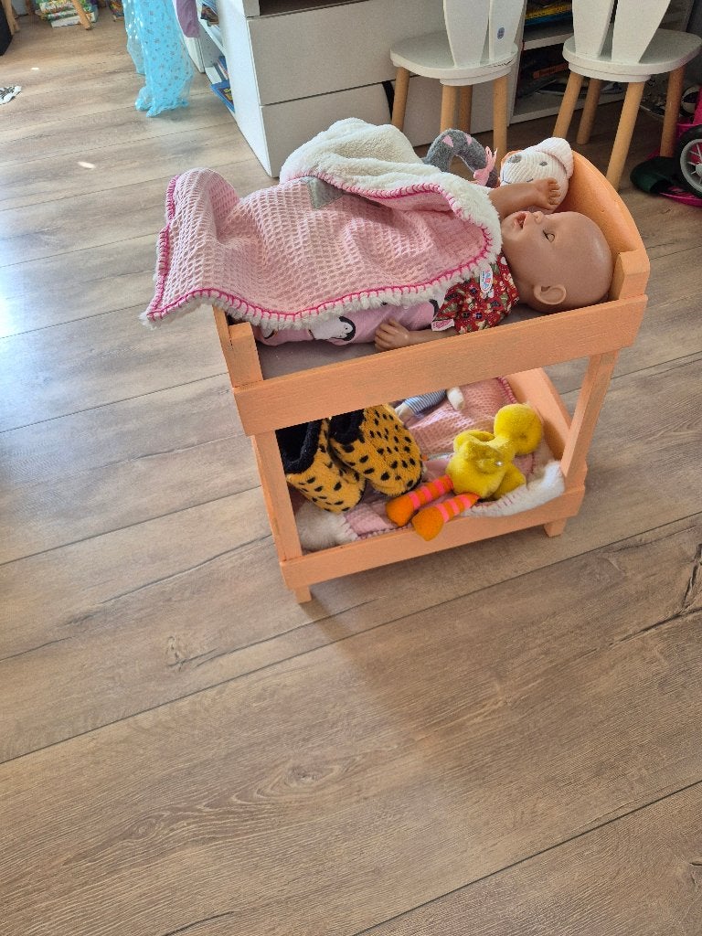 Poppenbed, Ophalen, Zo goed als nieuw, Babypop