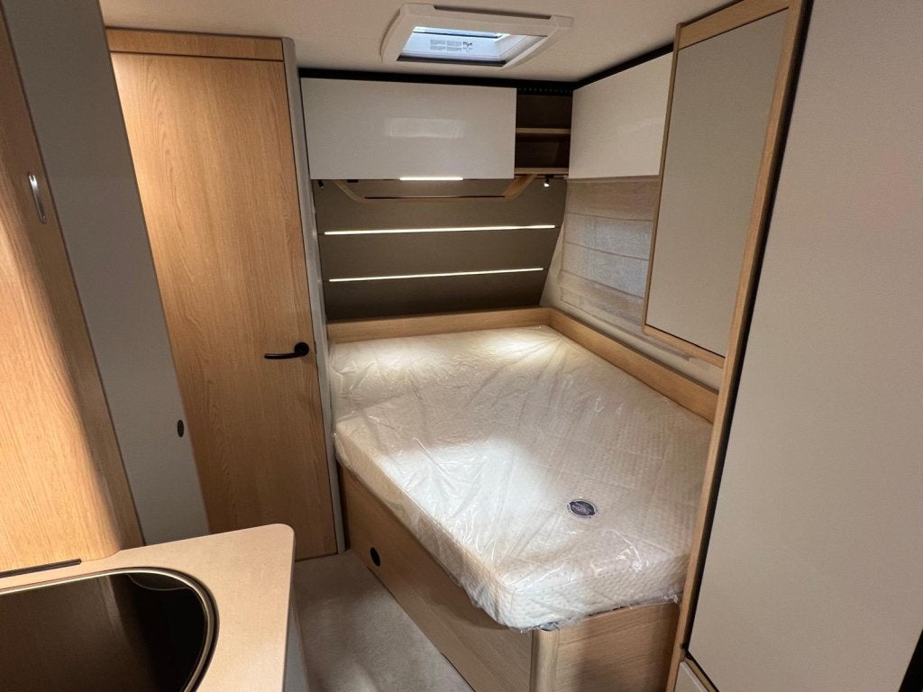 LMC Style 440 D Special Edition, Fransbed, 1700 KG, rondzit, Rondzit, Schokbreker, Bedrijf, Overige typen