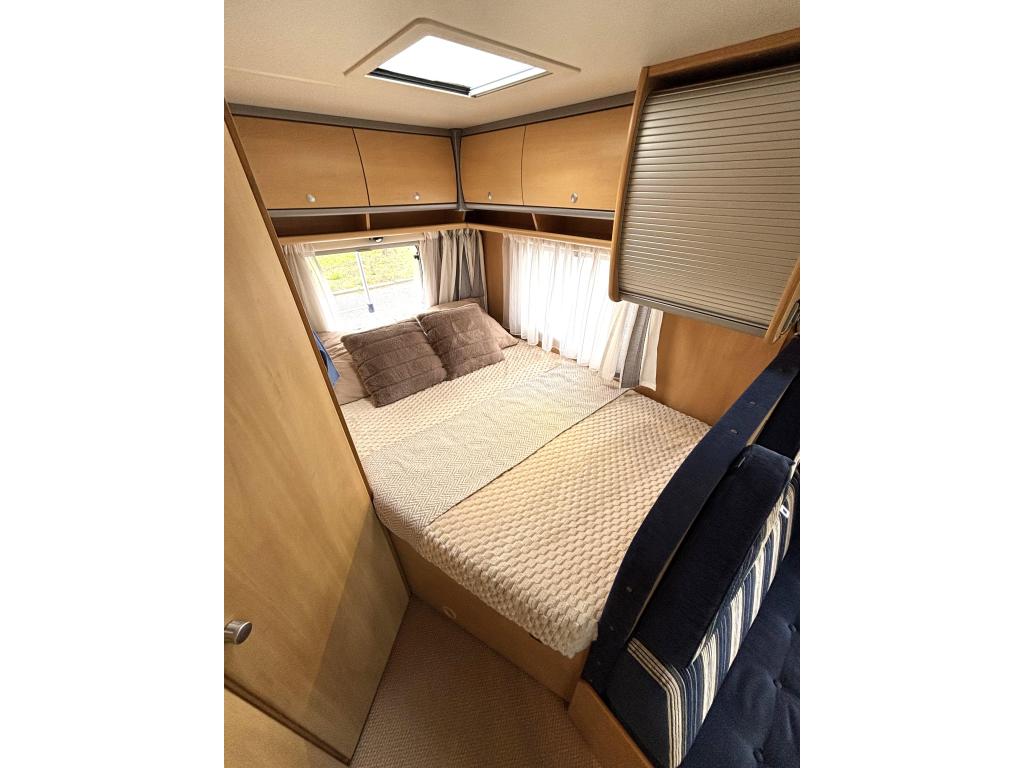 Dethleffs T 5841 Globetrotter 2.8 JTD FRANSBED MOTOR AIRCO, Caravans en Kamperen, Campers, Fiat, Treinzit, Bedrijf, Half-integraal