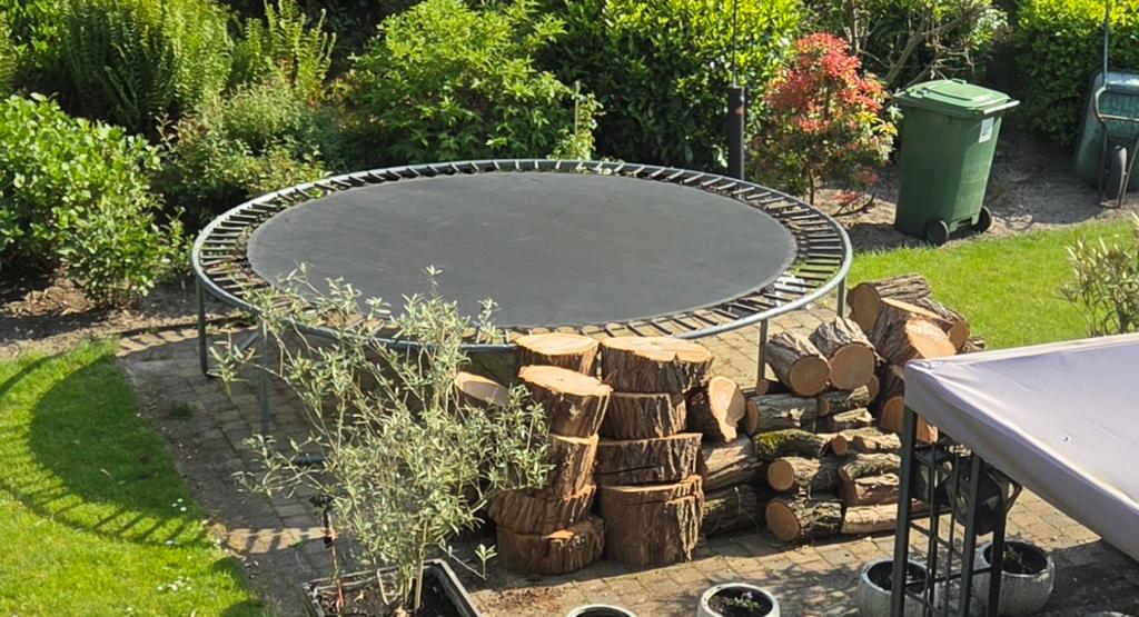 Trampoline 3 meter - Perfect voor urenlang speelplezier!, Ophalen of Verzenden, Gebruikt