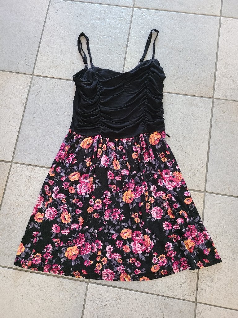 Zwart bloemetjes jurk, Bonprix, maat 36, Bonprix, Zwart, Nieuw, Ophalen of Verzenden