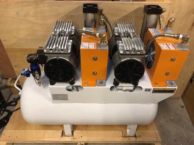 Nieuwe dental compressor 60 ltr tank, dual motor, Niet ingevuld, Niet ingevuld, Niet ingevuld