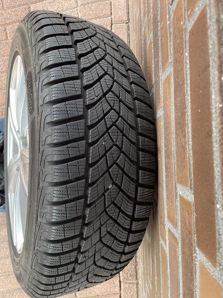 Set winterbanden, Ophalen, 215 mm, 16 inch, Banden en Velgen
