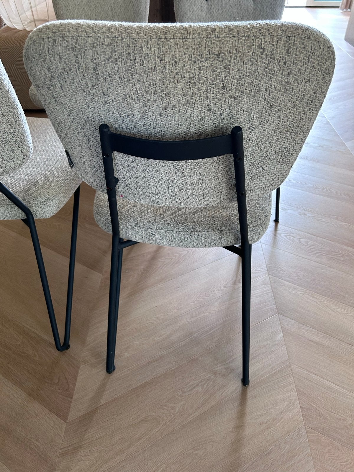 Ronde eettafel met 4 stoelen in goede staat, Huis en Inrichting, Tafels | Eettafels, Ophalen, Gebruikt, 100 tot 150 cm, Rond