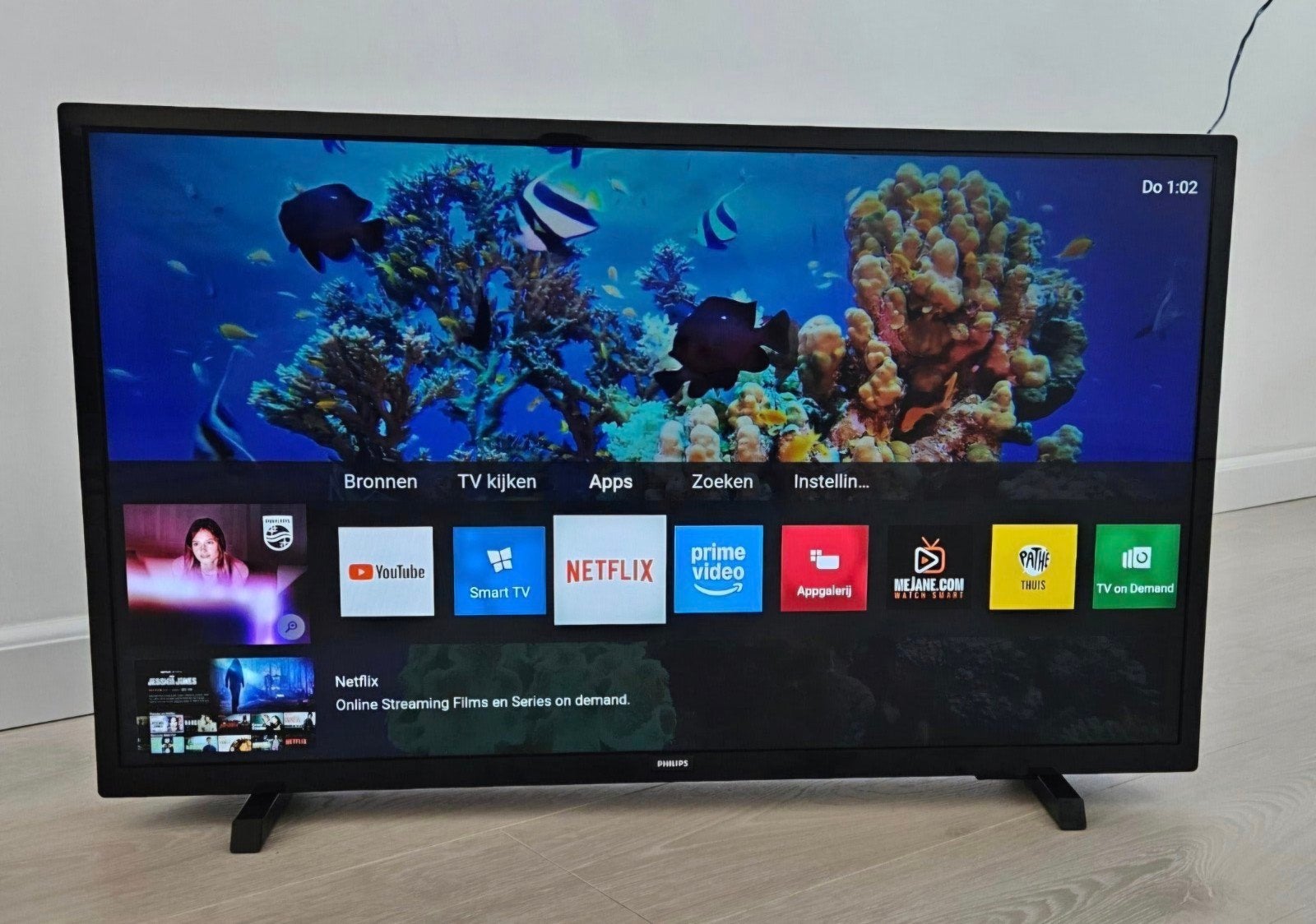 Philips Smart TV 32 inch met boekjes en toebehoren, Philips, 50 Hz, Zo goed als nieuw, 80 tot 100 cm