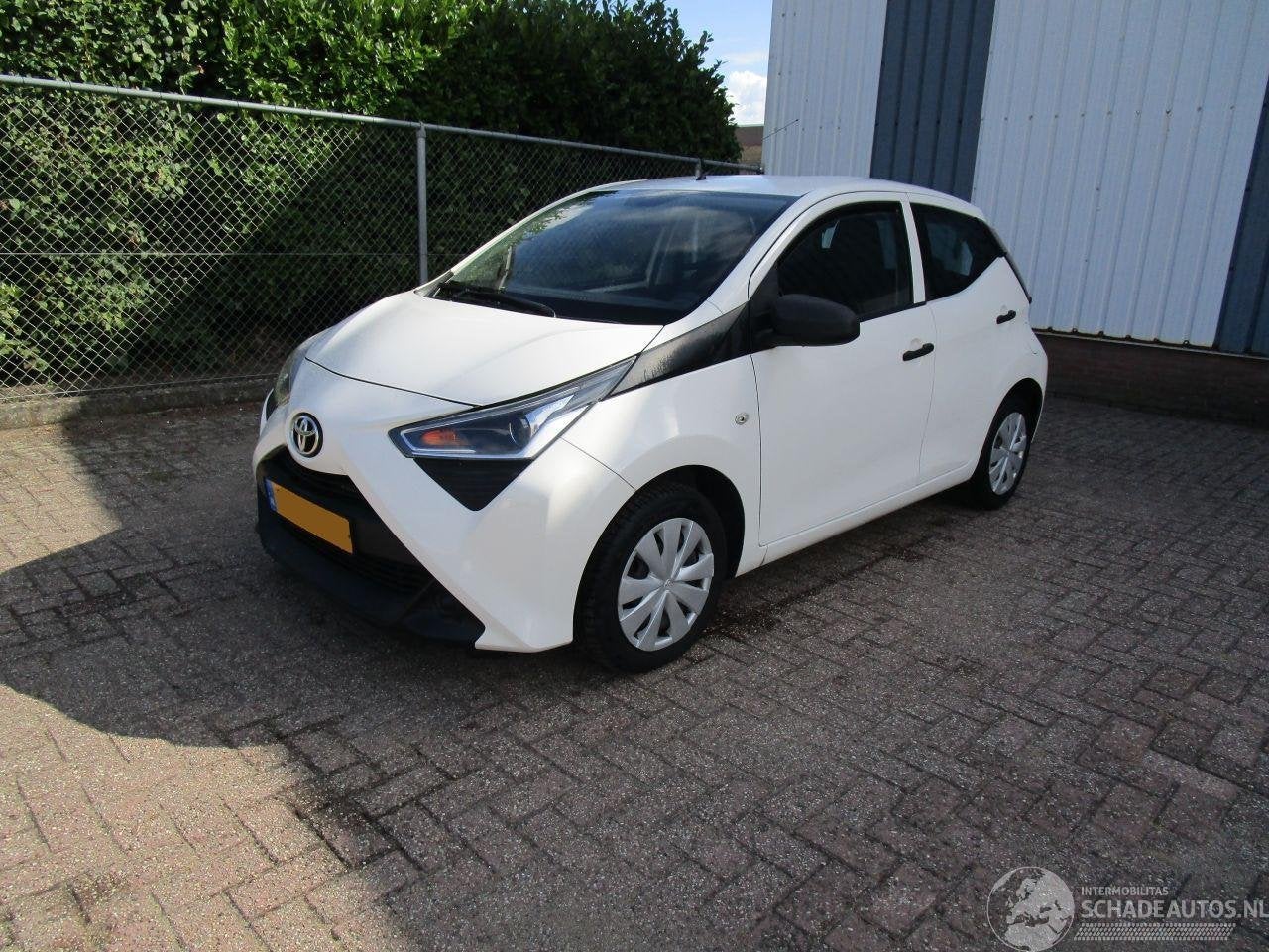 Toyota Aygo Airco Radio 5-Drs (bj 2018), Auto diversen, Schadeauto's, Overige carrosserieën, Toyota-Allee 2 ,50858, Köln, Deutschland