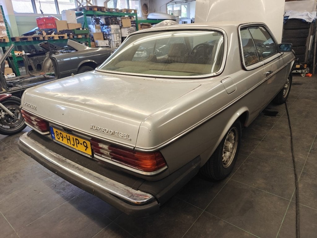 Mercedes W123 Coupe Diesel Full Opties, Automaat, Mercedes-Benz, Bedrijf, Diesel