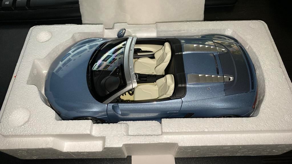 KYOSHO Audi R8 Spyder blue 1:18, Hobby en Vrije tijd, Modelauto's | 1:18, Ophalen of Verzenden, Nieuw, Auto, Kyosho