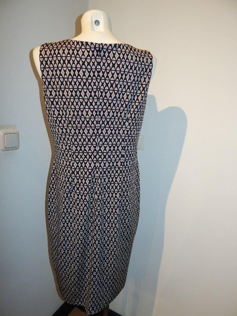 Joseph Ribkoff stretch jurk zwart beige print apart mt D42, Maat 42/44 (L), Joseph Ribkoff, Zo goed als nieuw, Knielengte