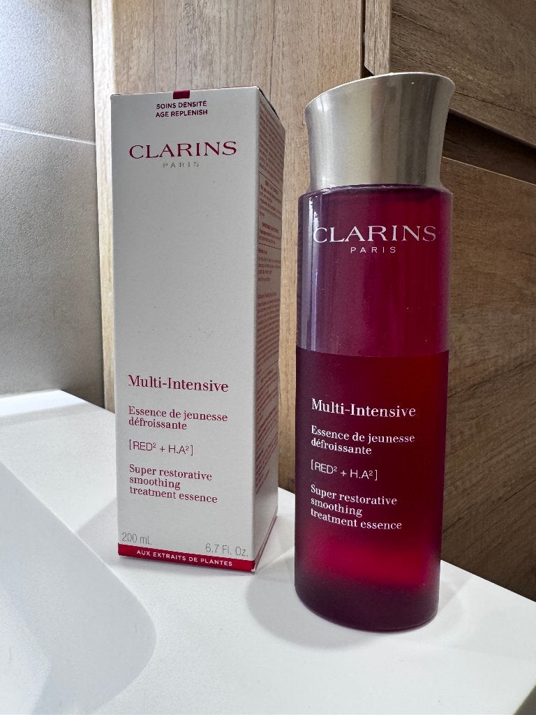 Clarins Multi-Intensive Essence 200ml, Ophalen of Verzenden, Nieuw, Gehele gezicht, Verzorging