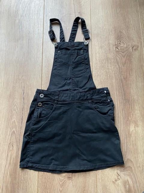 Tumble 'n Dry zwart salopette/ tuin jurkje mt 152, Tumble 'n Dry, Meisje, Ophalen of Verzenden, Zo goed als nieuw
