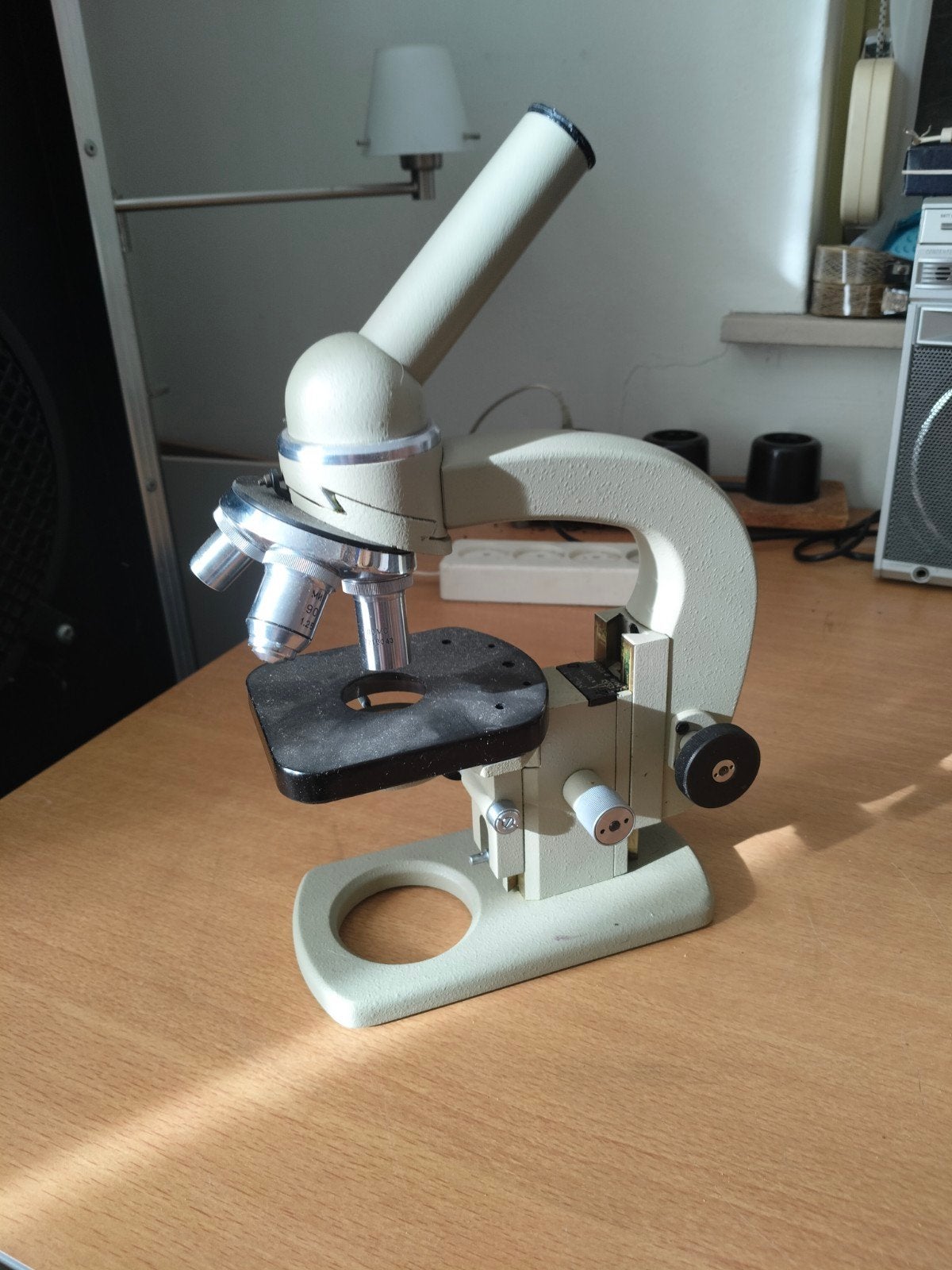 Lomo M6P-1E Microscoop met 4 objectieven, Ophalen of Verzenden, Gebruikt, 1000x of meer, Biologische microscoop
