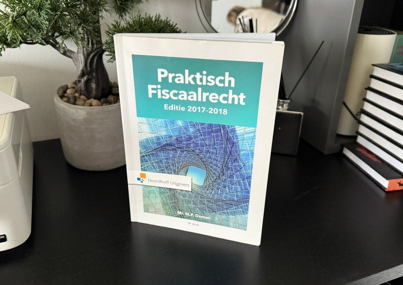 Praktisch Fiscaalrecht Editie 2017-2018 - Mr. M.P. Damen, Ophalen, Gamma, Zo goed als nieuw, HBO