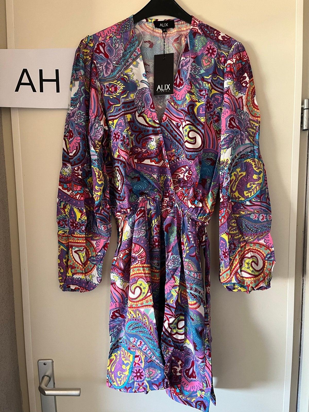 Alix the label Paisley Jurk Maat M, Kleding | Dames, Maat 38/40 (M), Paars, Nieuw, Ophalen of Verzenden