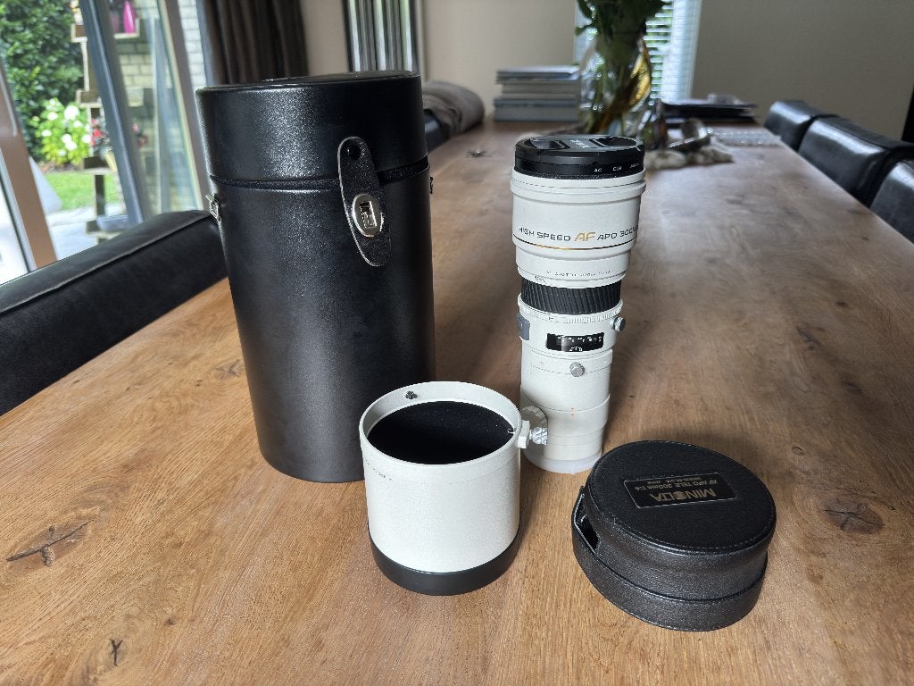Minolta APO Tele 300mm f4 High Speed, Ophalen, Beschermhoes/tas, Telelens, Zo goed als nieuw