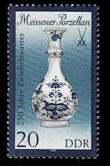postzegel 2851 DDR porselein Vaasje 1908, Ophalen of Verzenden, DDR, Postfris