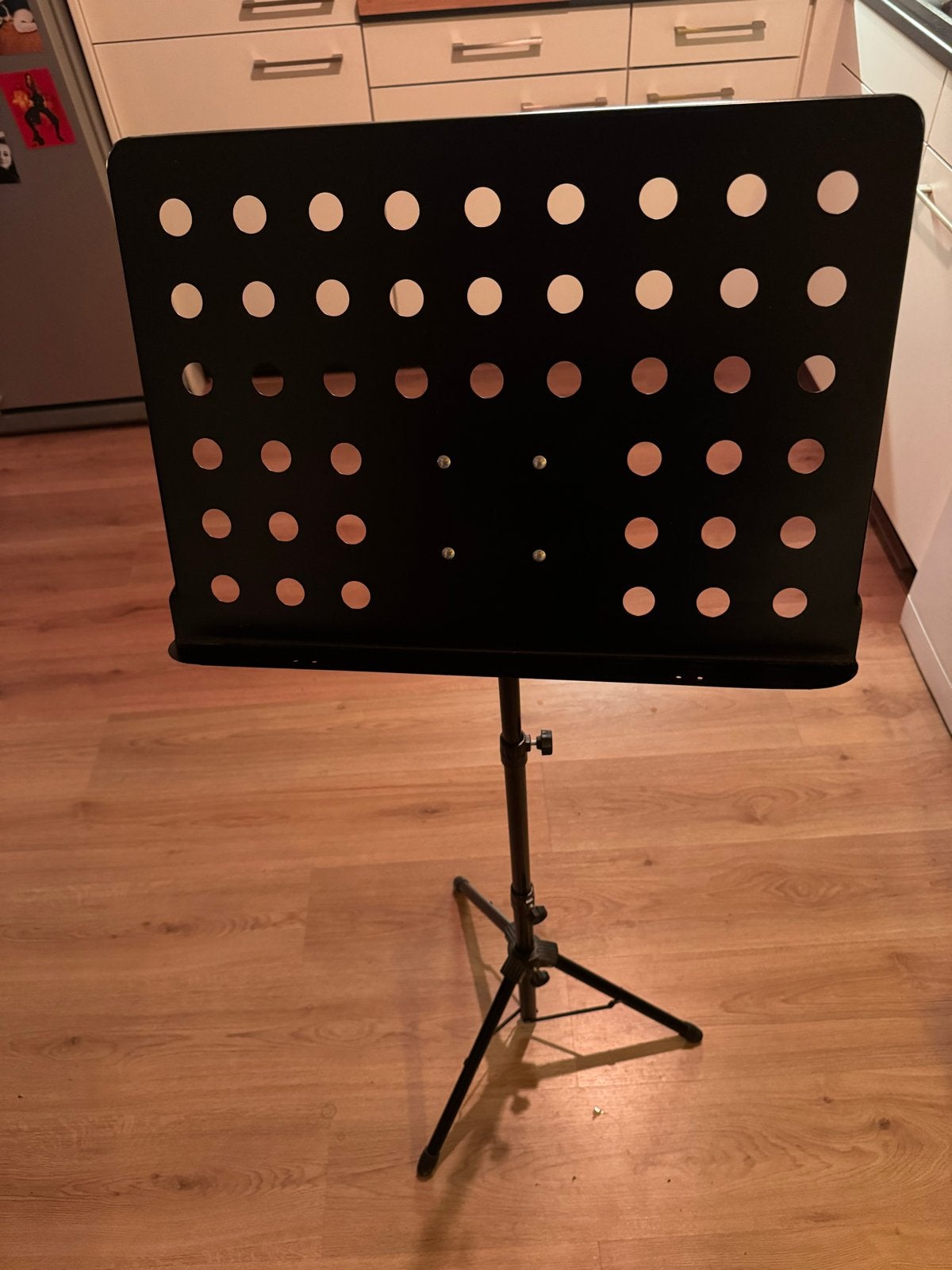 Muziekstandaard - Opvouwbaar en Verstelbaar, Ophalen, Gebruikt, Muziekstandaard, Gitaar