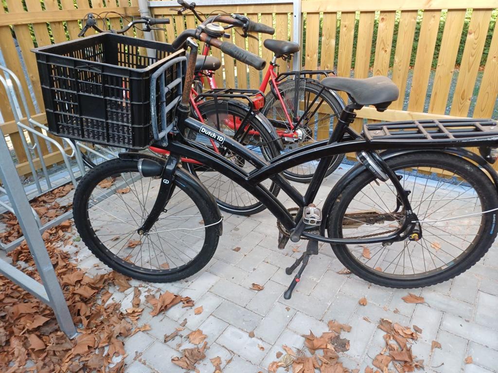 Solide transportfiets met 26 inch wielen en voordrager, Ophalen, Gebruikt, Overige merken
