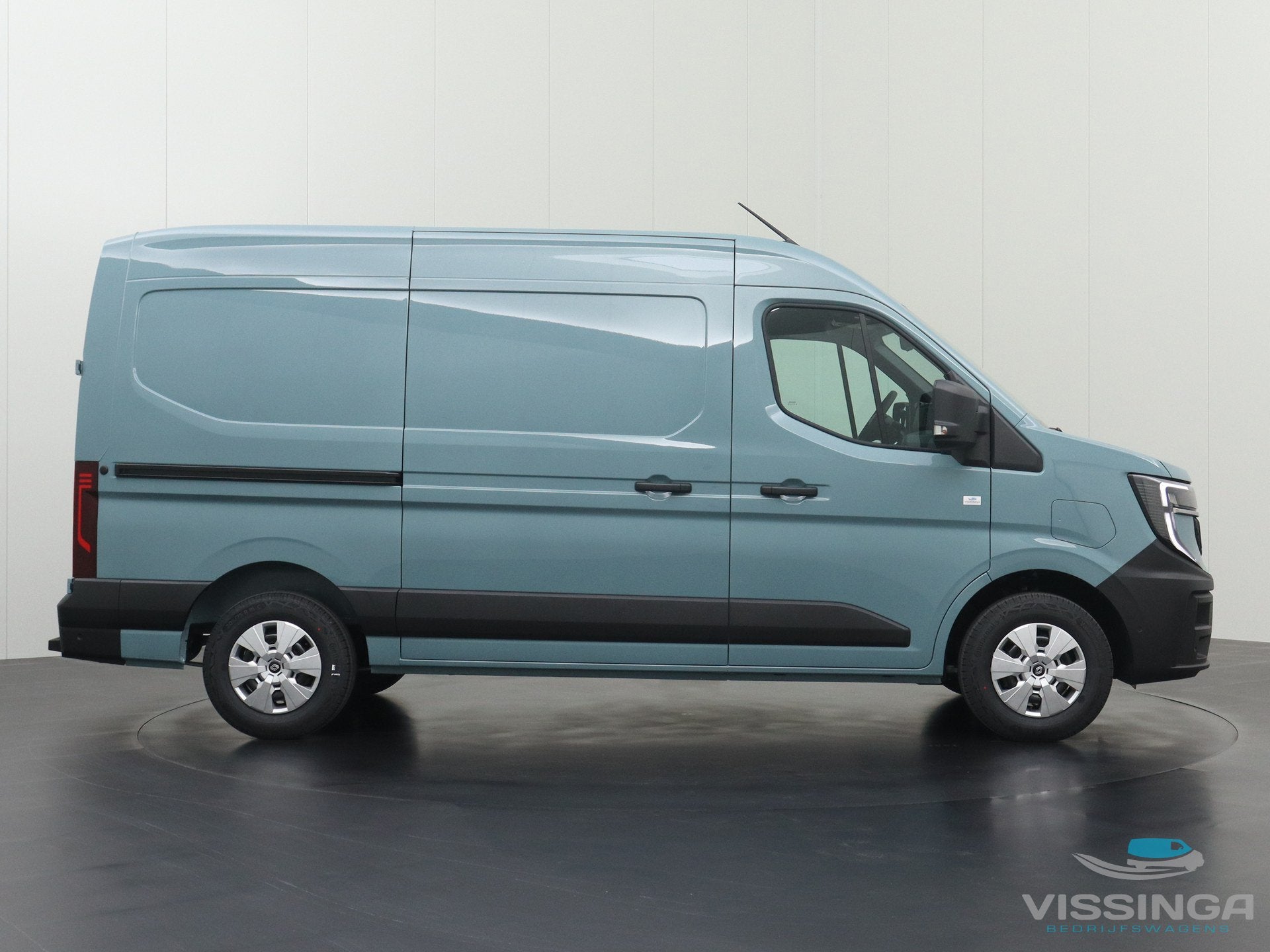Renault Master E-Tech T35 L2H2 E-Tech Long-Range 87 kWh, 1998 cc, Stof, Verwarmde buitenspiegels, 4 cilinders