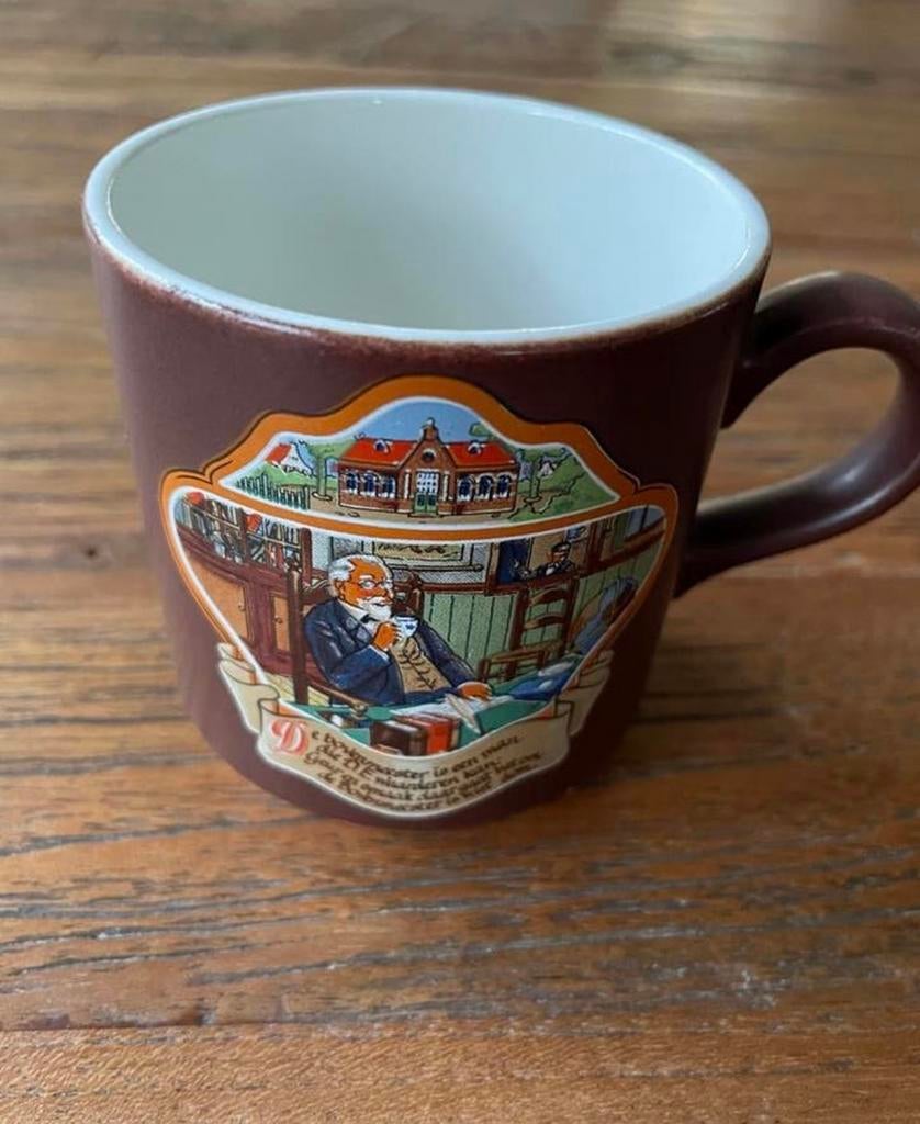 Villeroy & Boch 'De Lezer' koffiekopje, Huis en Inrichting, Keuken | Servies, Keramiek, Ophalen of Verzenden, Zo goed als nieuw