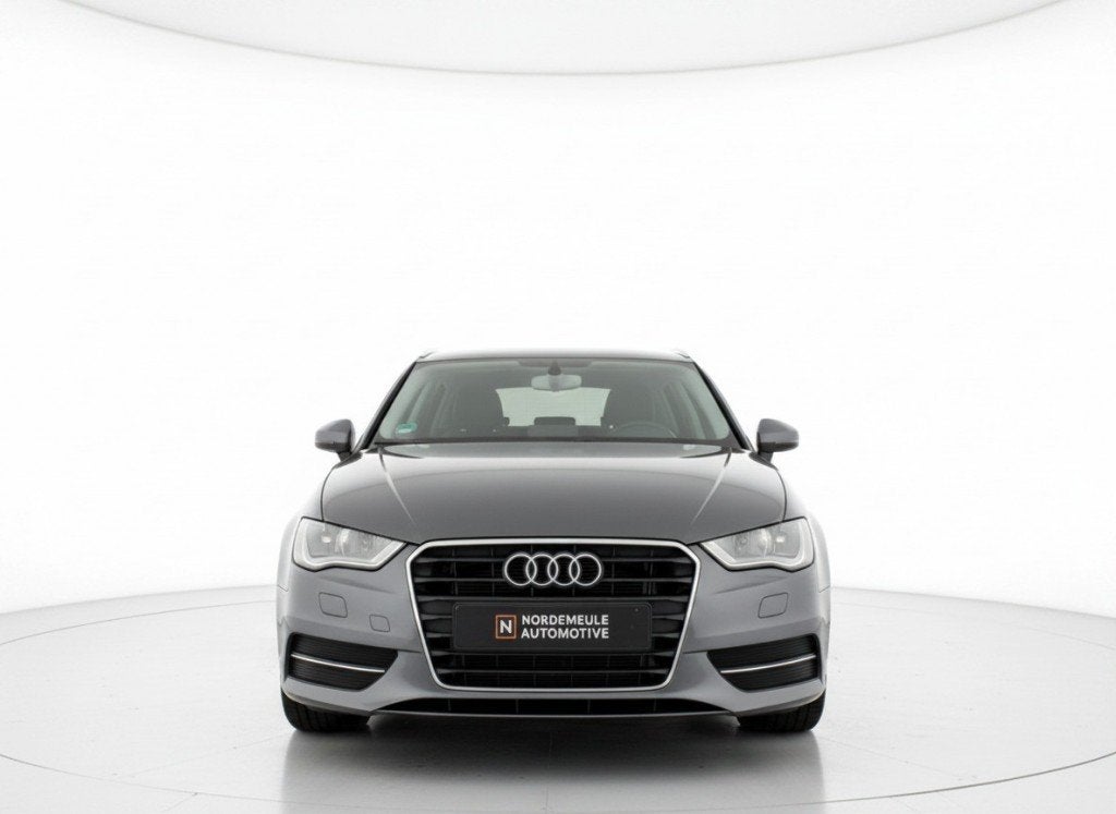 Audi A3 1.2 TFSI ATTR. PRO LINE. NAVI, AIRCO, CRUISE., Auto's, Audi, Voorwielaandrijving, Euro 5, Gebruikt, 620 kg
