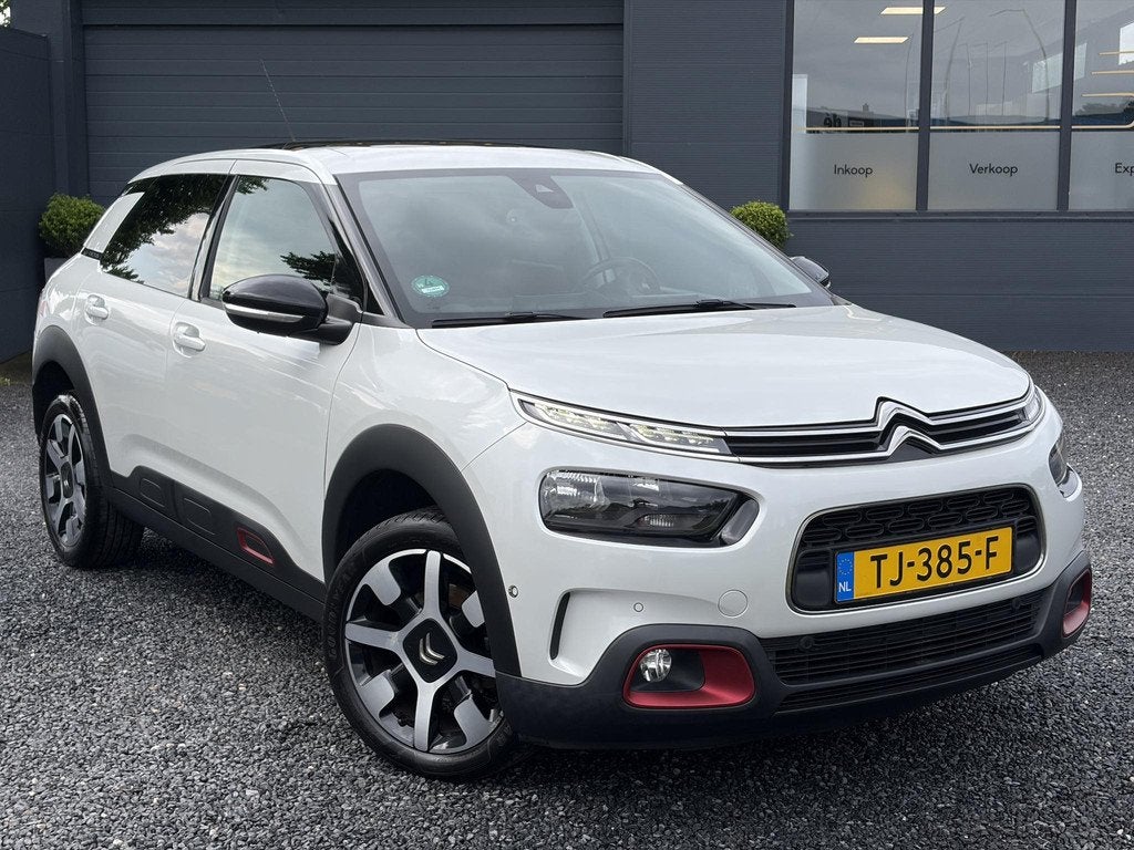 Citroen C4 Cactus 1.2 PureTech Shine 131pk,6 Bak,D-riem vv i, Auto's, Citroën, Stof, Gebruikt, Euro 6, 1199 cc