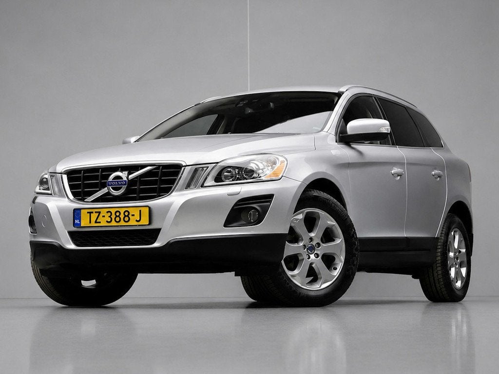 Volvo XC60 2.4 D5 AWD Summum Sport (NAVI,PDC,STOELVERWARMING, Auto's, Volvo, Gebruikt, 197 €/maand, 2000 kg, Leder