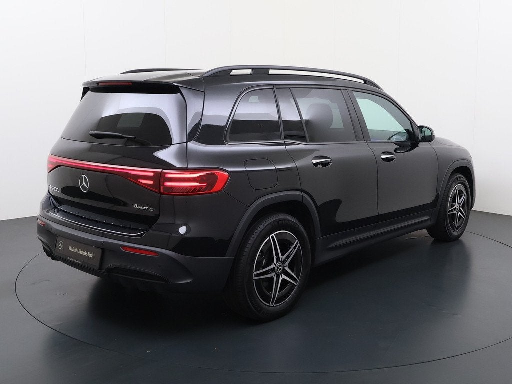 Mercedes-Benz EQB 300 4MATIC AMG Line 71 kWh | Burmester HUD, Auto's, Mercedes-Benz, Automaat, 12 maanden, Gebruikt, Zwart