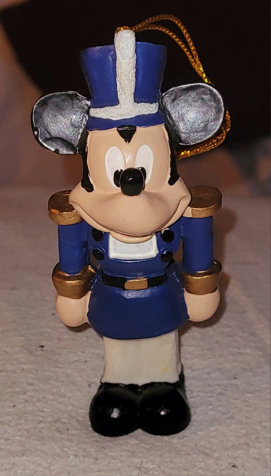 Origineel jaren '90 Mickey kerstornament Disneyland Parijs, Ophalen of Verzenden, Mickey Mouse, Zo goed als nieuw, Beeldje of Figuurtje