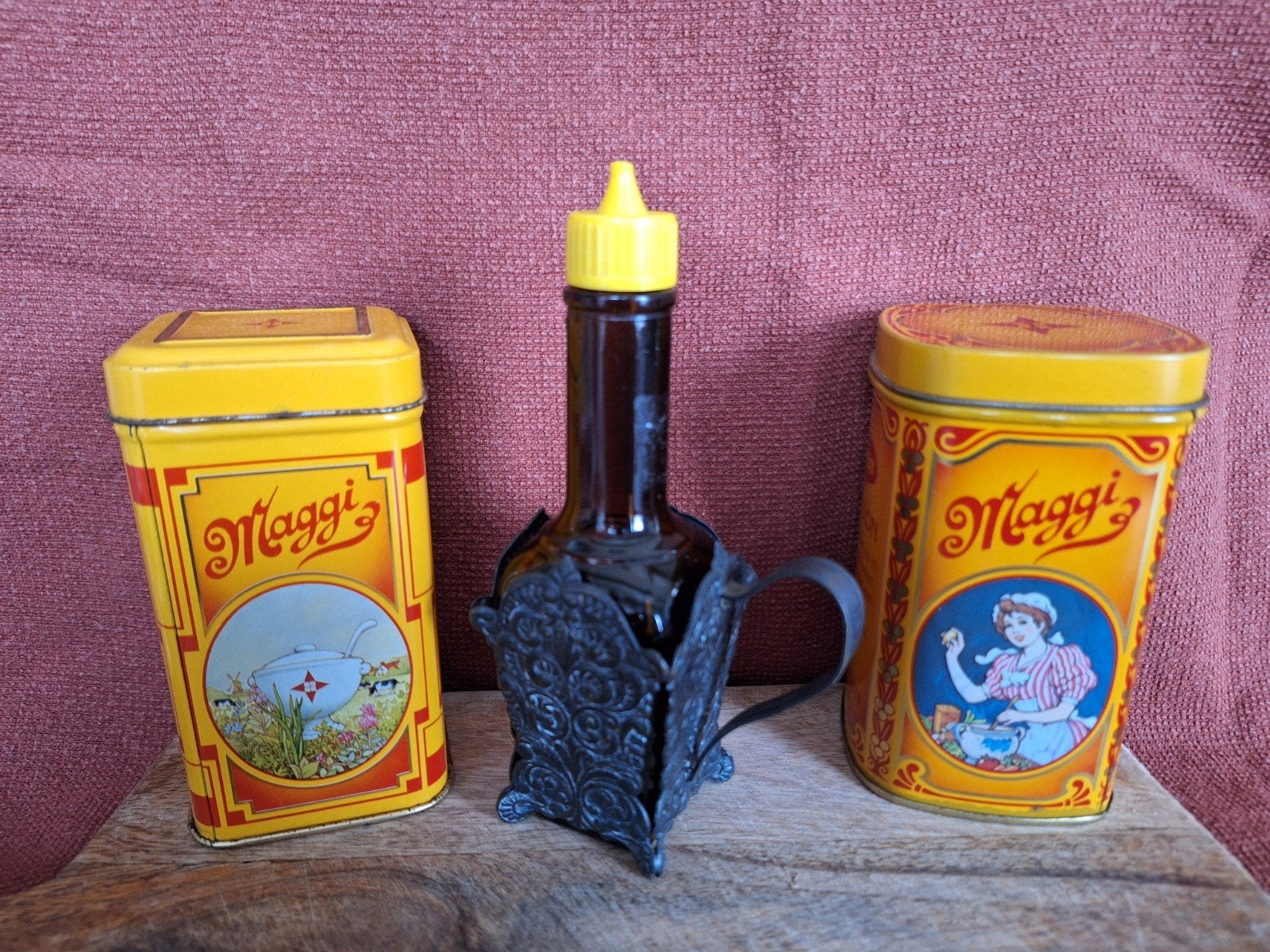 Vintage Maggi blikken en flesje met houder, Ophalen of Verzenden