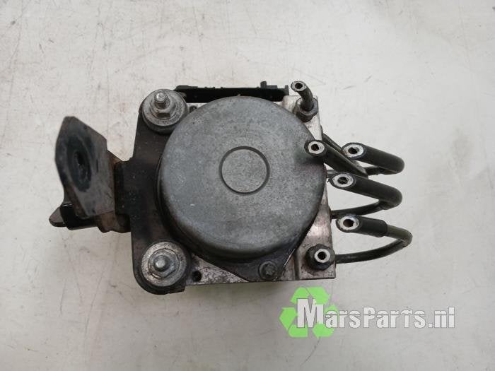 ABS Pomp van een Daihatsu Cuore, Gebruikt, Daihatsu, -, -