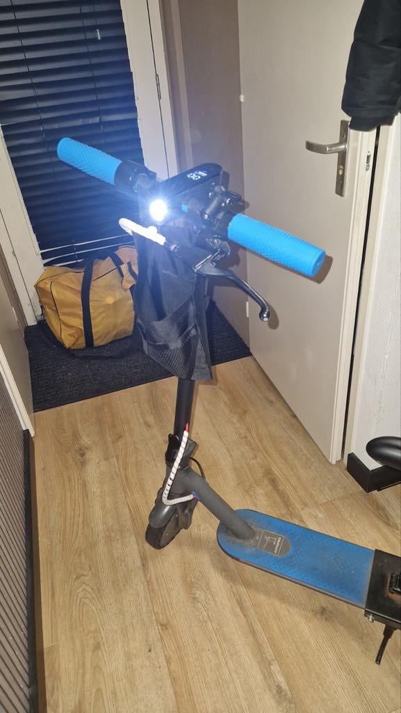 Step elektrische, Fietsen en Brommers, Ophalen of Verzenden, Elektrische step (E-scooter)