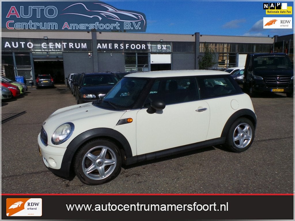 Mini 3-Deurs 1.4 One ( motor start niet ! ), Auto's, Voorwielaandrijving, 4 cilinders, 4 stoelen, Wit