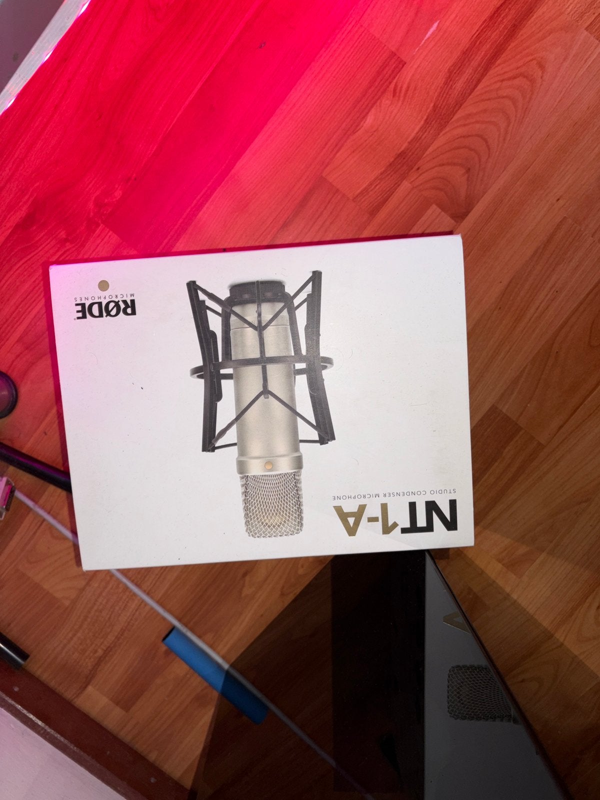 Rode Nt1-A + Focusrite 2i2 + Beyerdynamics 770 pro 80 ohm, Ophalen, Zo goed als nieuw, Studiomicrofoon