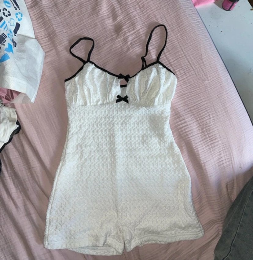 Witte playsuit maat M, Ophalen of Verzenden, Zo goed als nieuw, Maat 36 (S), Wit