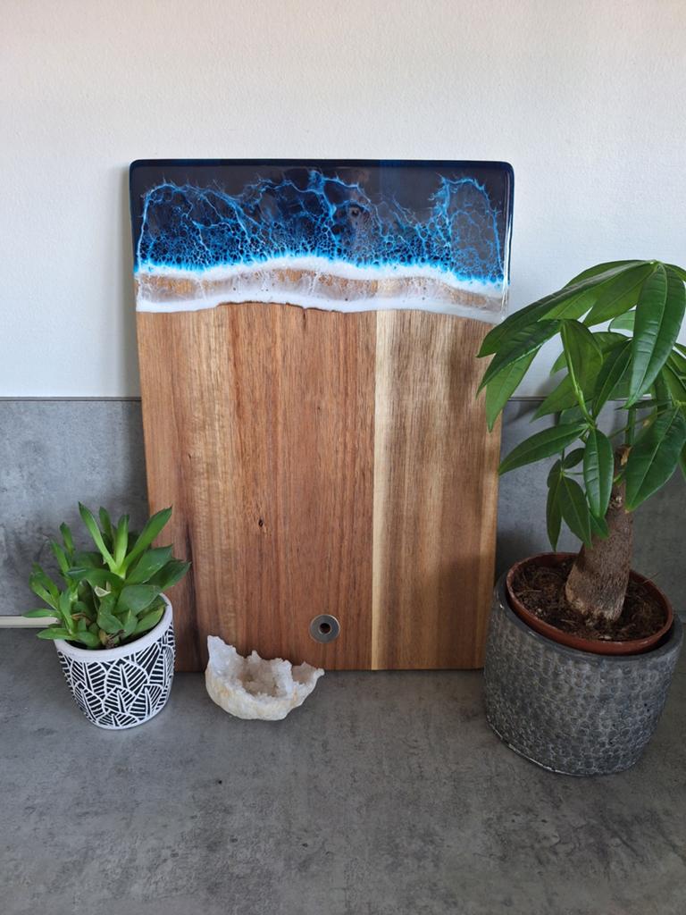 Epoxy snijplank decoratie tappasplank, Huis en Inrichting, Keuken | Keukenbenodigdheden, Nieuw, Snij-/serveerplank, Hout, Blauw