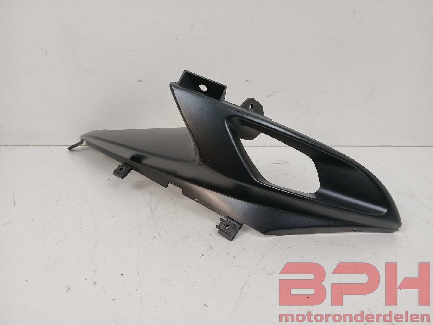 Rechter topkuip Suzuki GSX-R 600 750 K6 - K7 94670-01H00-YKV, Gebruikt, -, -, Ophalen of Verzenden