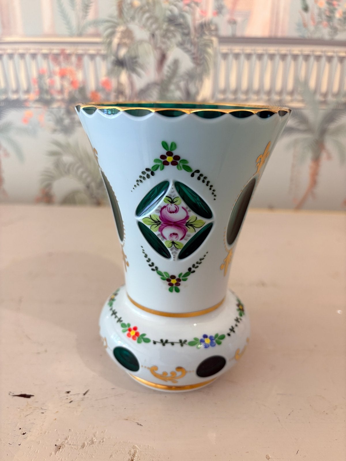 Vintage Tsjechoslowaakse 'Cut-to-Green' Boheems Kristallen V, Ophalen of Verzenden