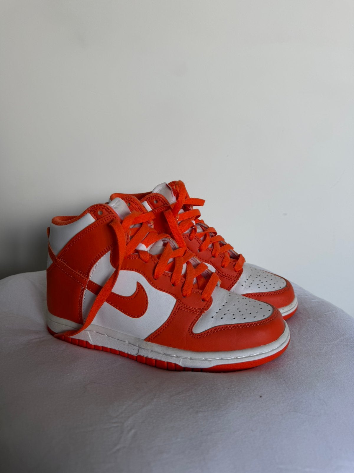Nike Dunk High Oranje 36,5, Overige kleuren, Ophalen of Verzenden, Sneakers of Gympen, Zo goed als nieuw