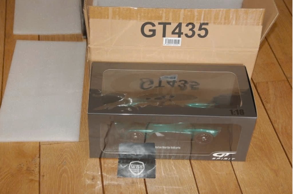 1:18 ASTON MARTIN VALKYRIE green GT spirit GT435 WRH, Verzenden, Zo goed als nieuw, Auto, Overige merken
